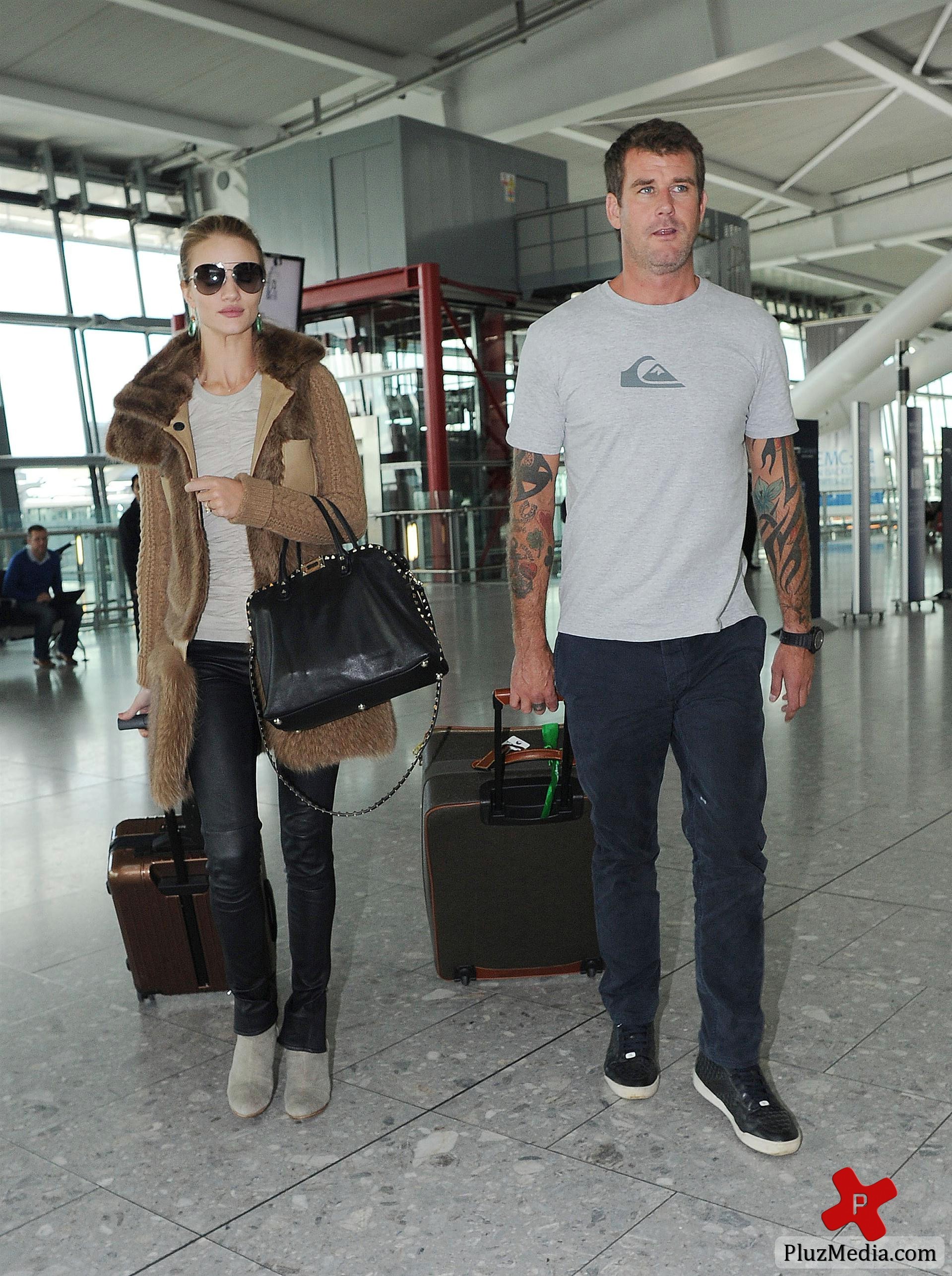 Rosie Huntington-Whiteley arriving at Heathrow Airport | Picture 83720